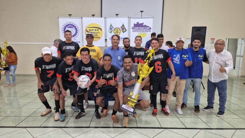TORNEIO SINTRACOM MOVIMENTA A CONSTRUÇÃO CIVIL COM FUTEBOL E TRUCO EM MARINGÁ